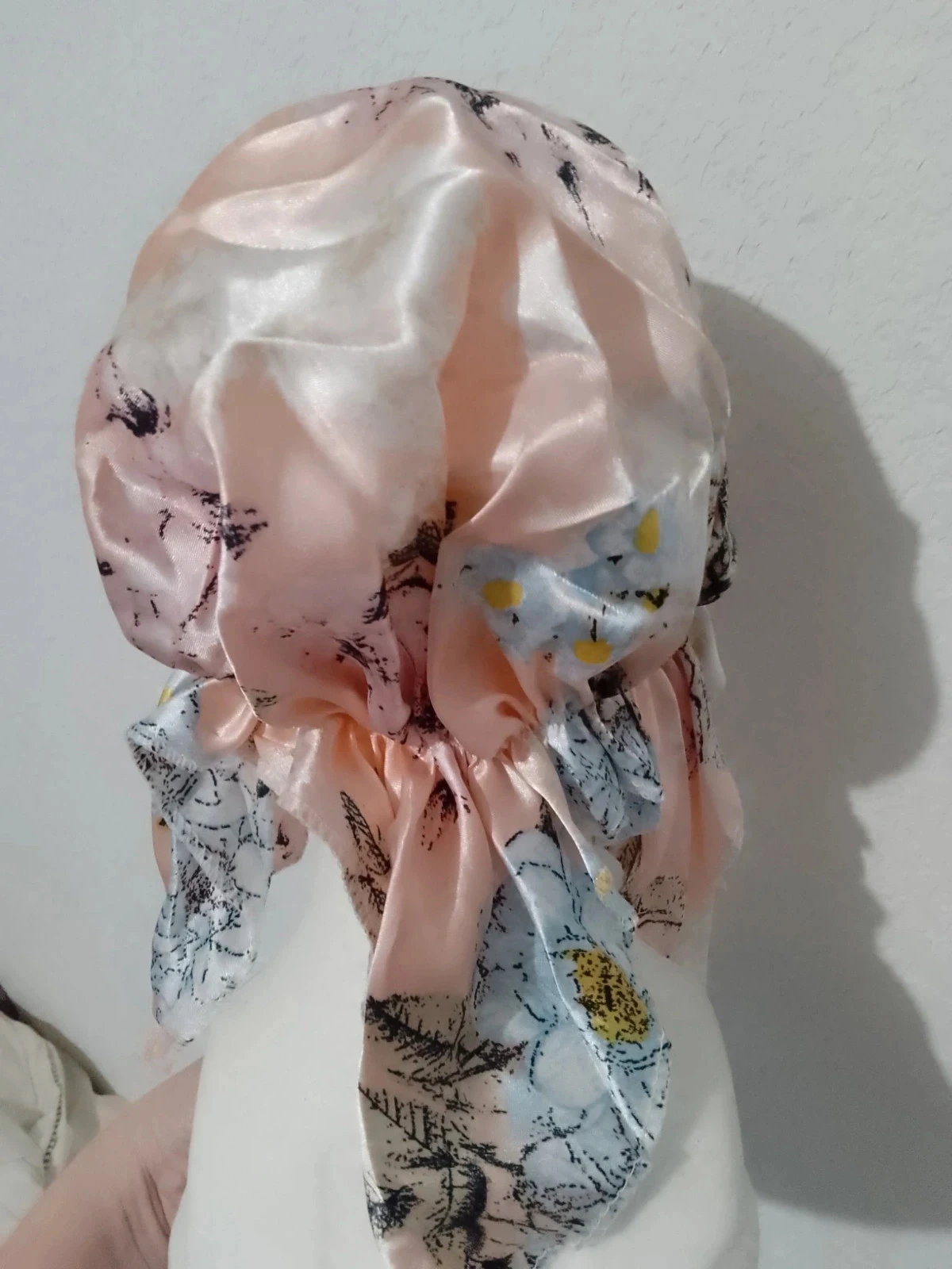 Turban fichu satiné camée de rose – photo 2